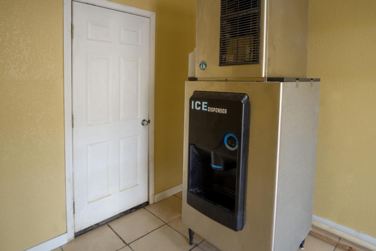 Woodridge Inn And Suites Miami Eksteriør bilde