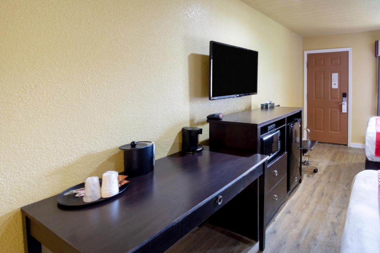 Woodridge Inn And Suites Miami Eksteriør bilde